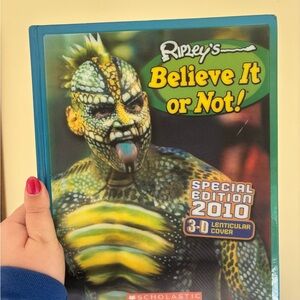 Ripley’s Believe It or Not! 2010 Special Edition – 3D Lenticular Cover
